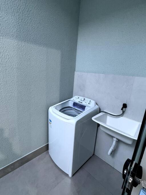 3-Studio Prox Uel E Catuai C/Ar Londrina Bagian luar foto