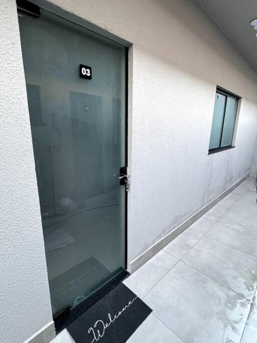3-Studio Prox Uel E Catuai C/Ar Londrina Bagian luar foto