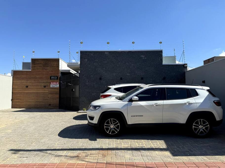 3-Studio Prox Uel E Catuai C/Ar Londrina Bagian luar foto
